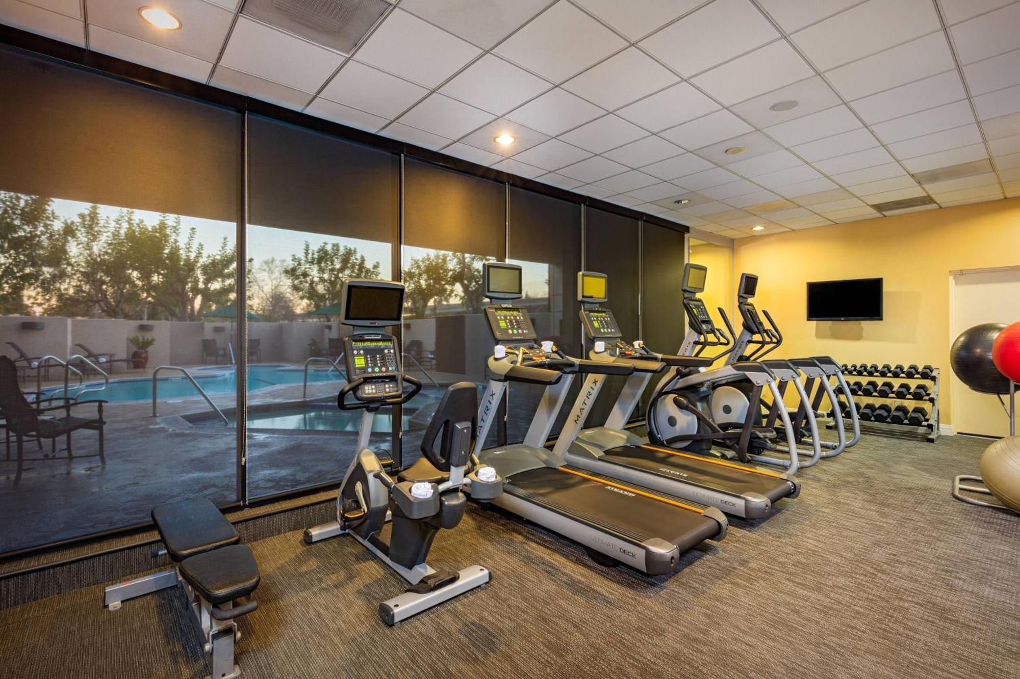 Courtyard By Marriott Los Angeles Pasadena/Монровія Екстер'єр фото